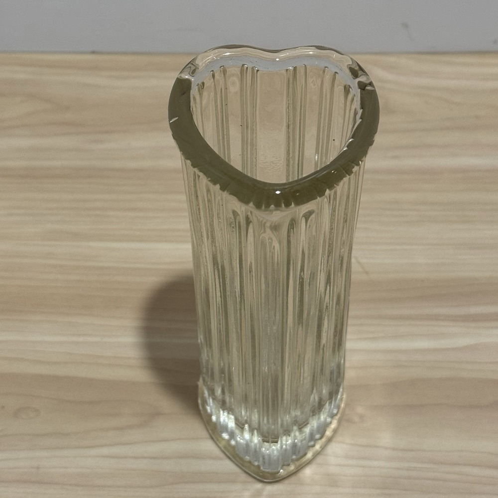 Vintage 7.5" F.T.D.A. 1982 Heart Shaped Ribbed Heavy Clear Glass Bud Vase Retro